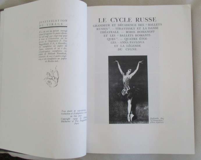 Beautiful French book in Box file - La Danse D'aujourd'Hui by Andre Levinson