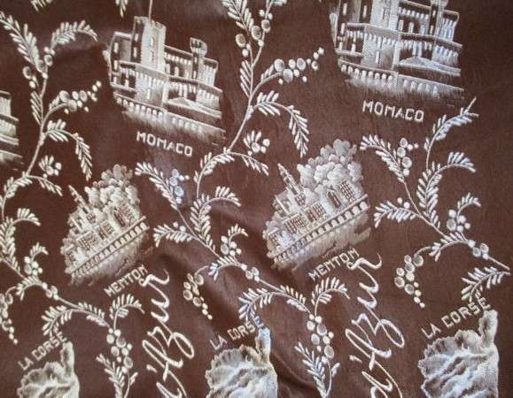 A striking Cote D' Azur scarf