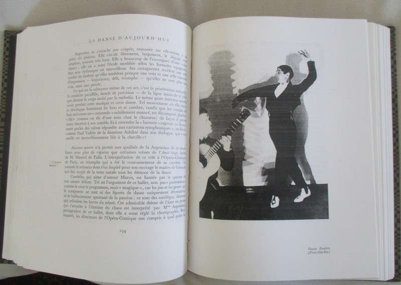 Beautiful French book in Box file - La Danse D'aujourd'Hui by Andre Levinson