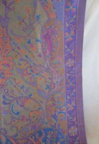 Beautiful reversable Pashmina/Throw with lovely hues of lavender, pink and blue