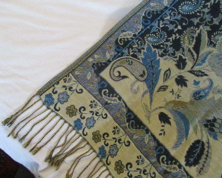 Beautiful long reversable Pashmina/Throw in shades of blue