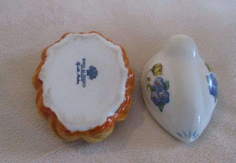 Three Elizabeth Arden collectables for one price