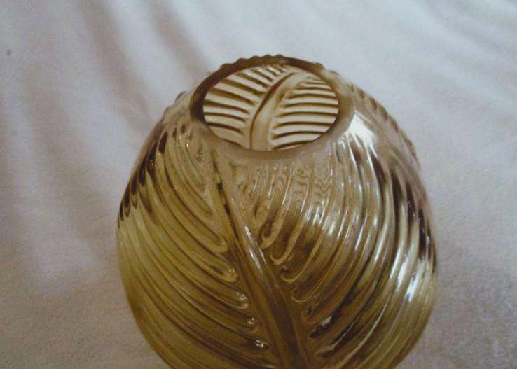 Vintage amber moulded glass vase with cabbage leaf pattern