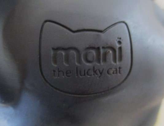 Cute large Mani the lucky cat (Maneki Neko in Japan) savings bank