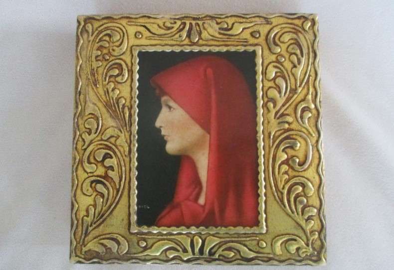 Ornate vintage wooden jewellery/keepsake box depicting Jean Jacques Henner's Saint Fabiola