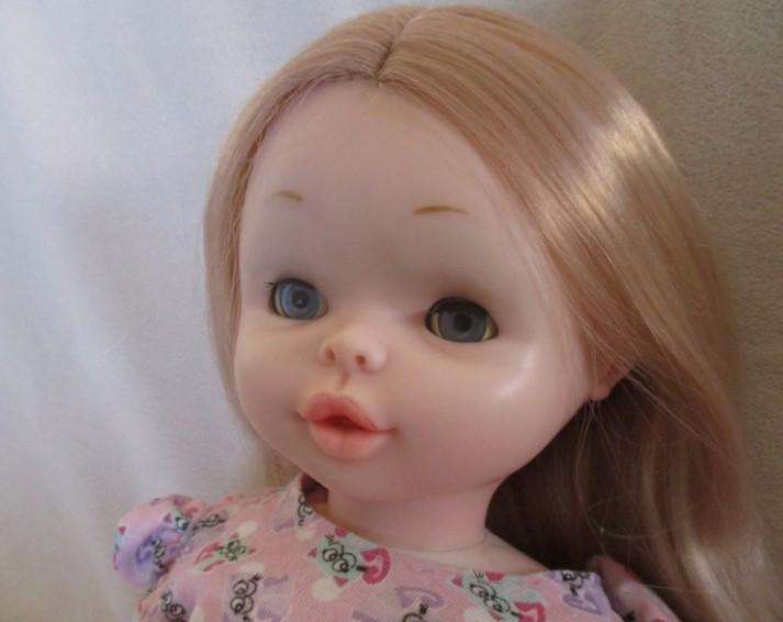 Vintage Italian doll - not perfect but such a beautiful face!