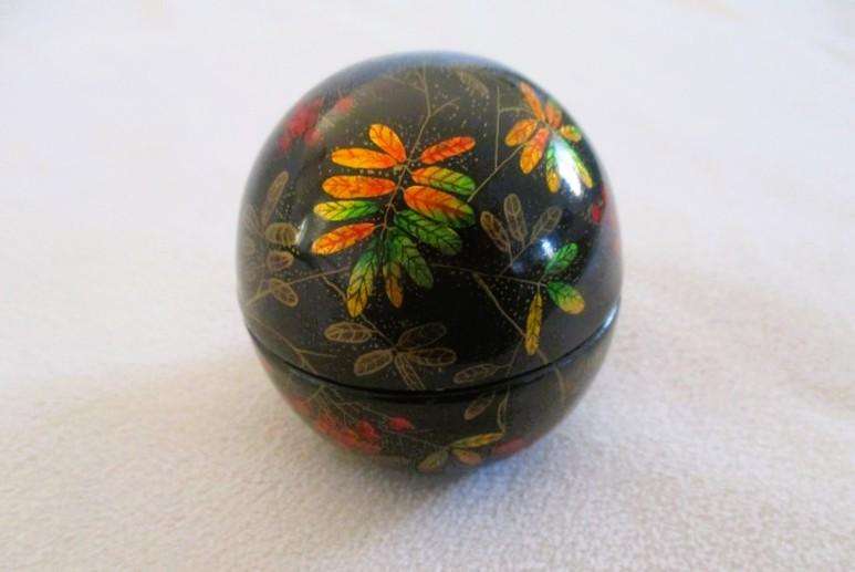 Pretty small hand painted and lacquered lined trinket box