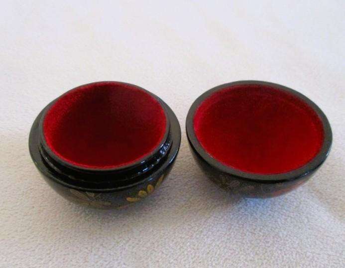 Pretty small hand painted and lacquered lined trinket box