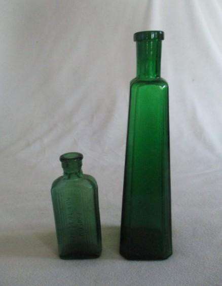 Batch of green glass for the collector (nine items)