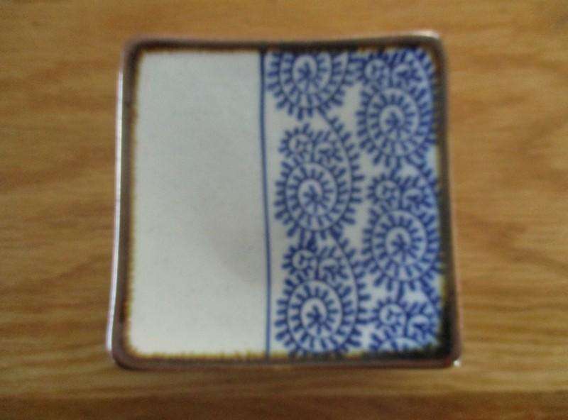 Two beautiful oriental items - small vintage Satsuma vase and square trinket dish
