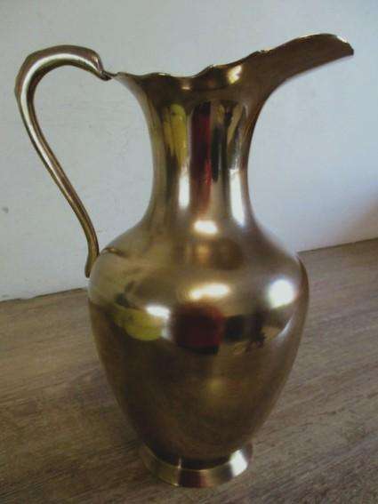 Very large vintage solid brass jug/pitcher in great condition