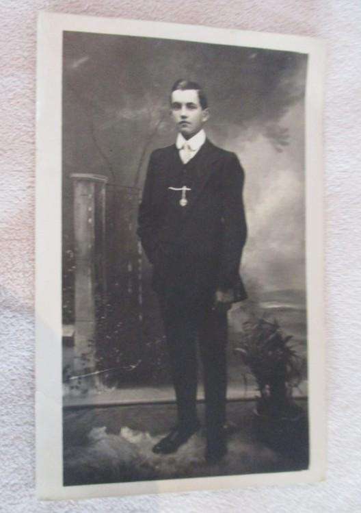 Nostalgic ephemera nearly 100 years old- a wedding in 1927 - photos, telegrams, post card and a will