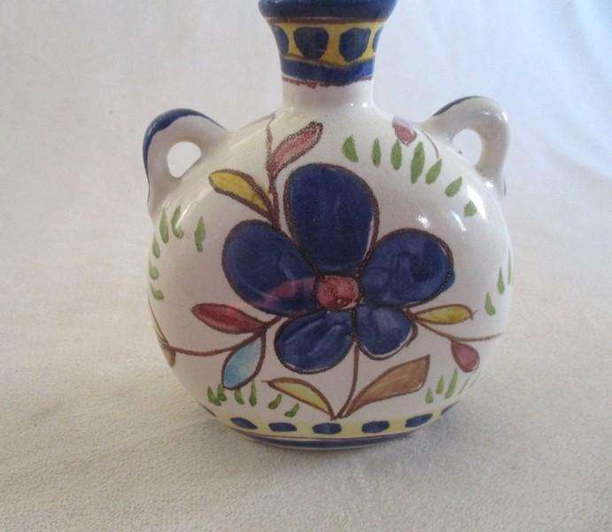 Small vintage Faiarte,  Alcobaca hand painted vase