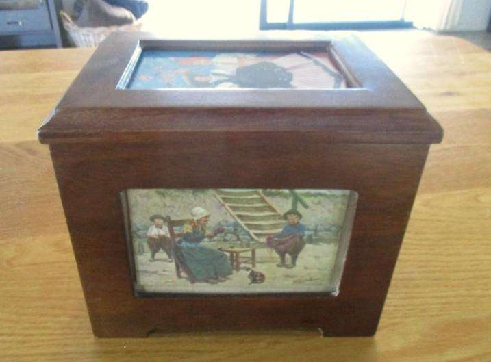Large wooden box with photo frame function (two vintage postcards included)