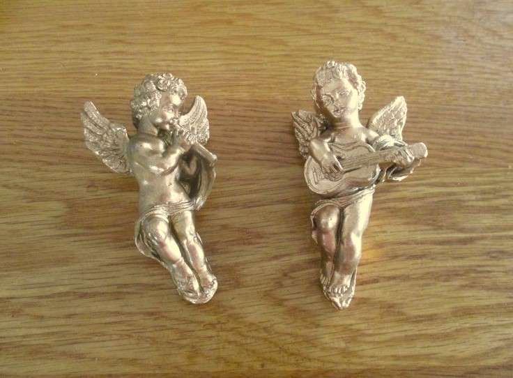 Two cute small vintage cherubs - wall plaques
