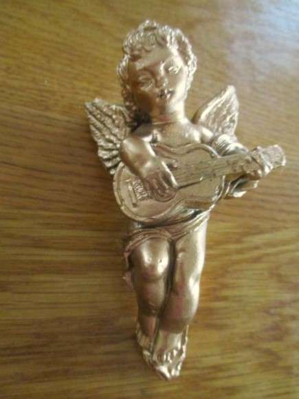 Two cute small vintage cherubs - wall plaques