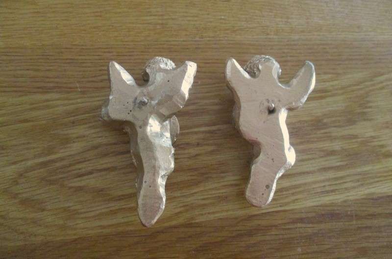 Two cute small vintage cherubs - wall plaques