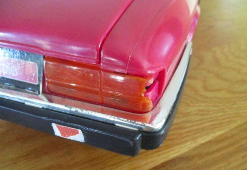 Enormous (63cm long) vintage 1991 Mattel, Italy Barbie car to display your Barbie dolls (car only)