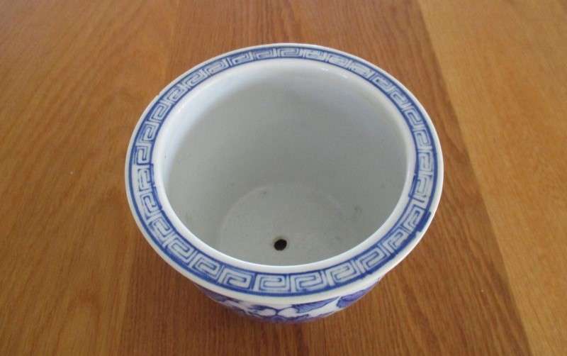 A pretty Chinese porcelain blue and white planter for your kitchen herbs