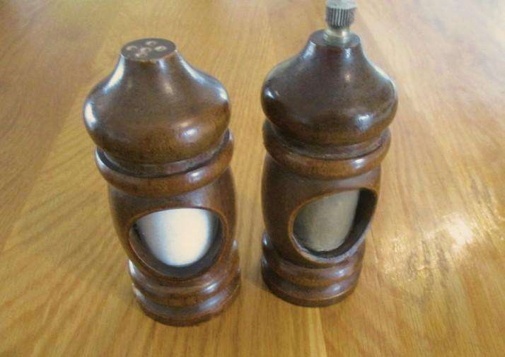 Wooden salt cellar and pepper grinder with handy "windows" - easy to see when refill required!