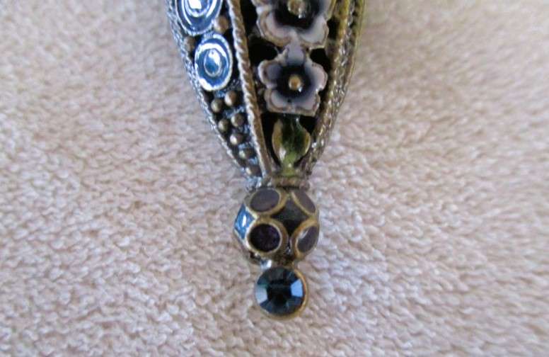 Vintage cloisonne enamel perfume flacon pendant - beautifully made with intricate detail