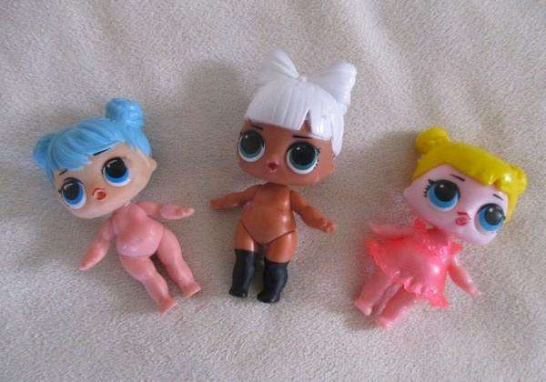 Batch of twelve  adorable small LOL Surprise-like dollies