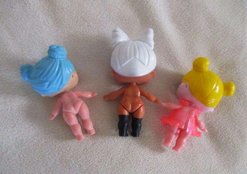 Batch of twelve  adorable small LOL Surprise-like dollies
