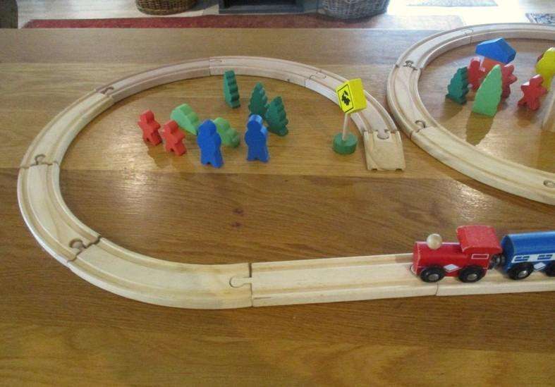 Awesome very large vintage wooden train set - 106 pieces with three different locomotives