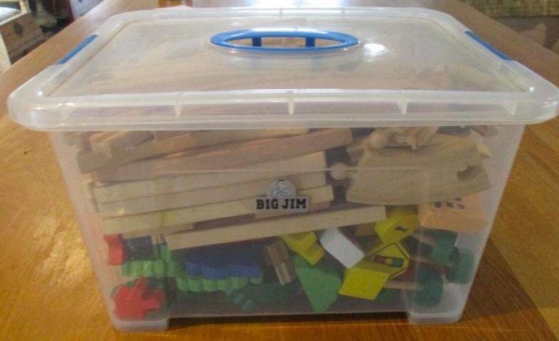 Awesome very large vintage wooden train set - 106 pieces with three different locomotives