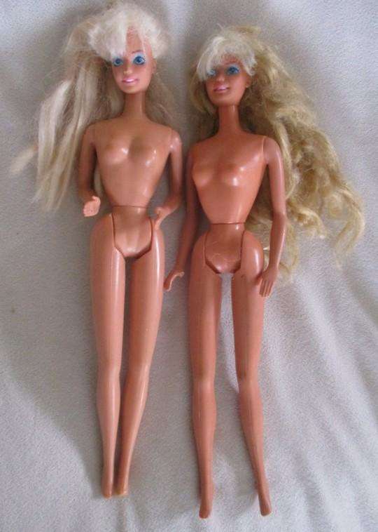Bargain for the collector!!  Batch of eight Mattel Barbie dolls in need of a little TLC