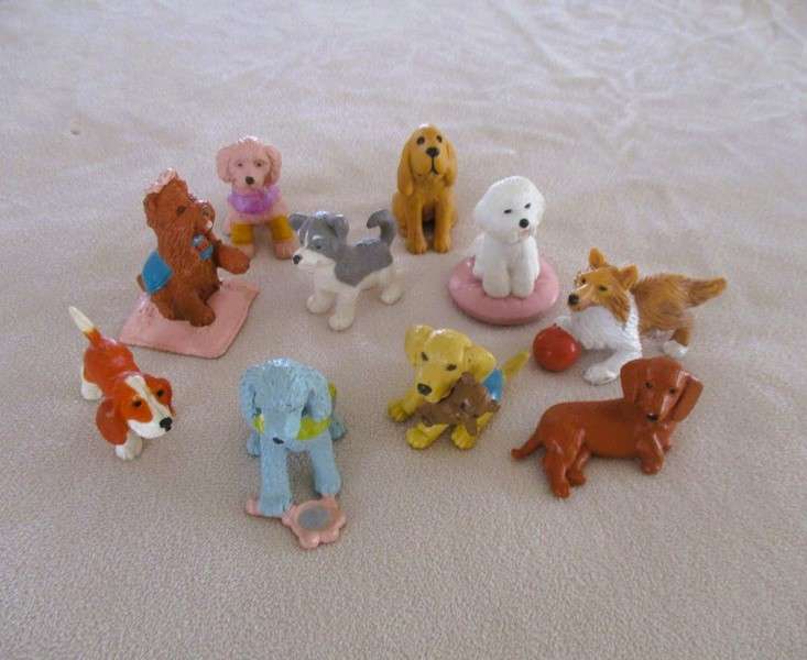 A batch of ten collectable M.E.G. Puppy in my pockets