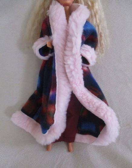 Beautiful Mattel Barbie with crimped hair in lingerie plus gown and PJ - knees bend