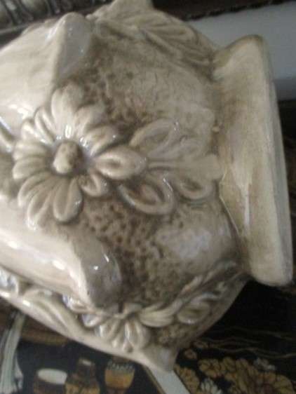 Stunning very large vintage Capodimonte vase