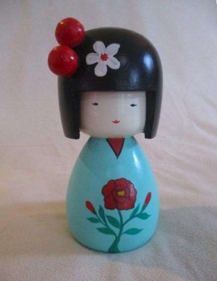 Very collectable Japanese wooden Kokeshi doll