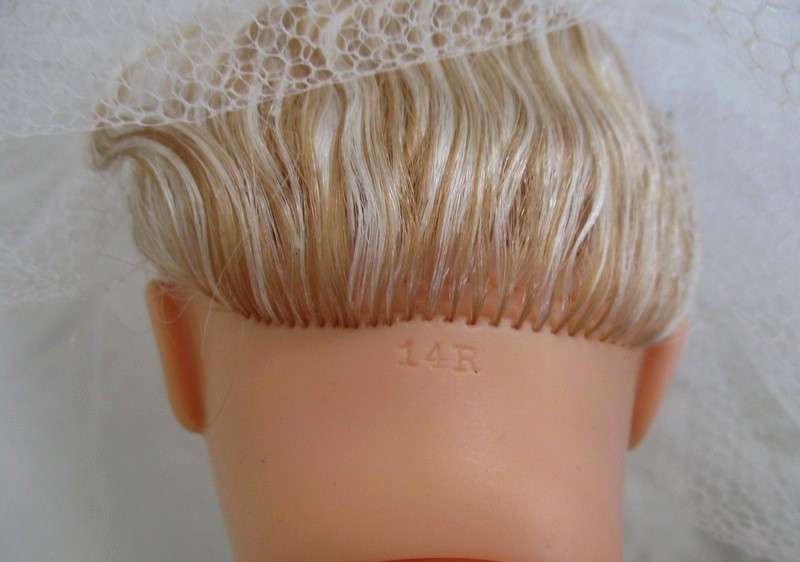 WOW!  Circa 1957-1965 - Vintage 14R Miss Revlon type doll in complete bridal outfit