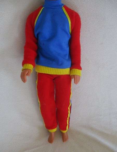 Barbie's boyfriend - 1990's Mattel Ken doll with knees that bend - Florida Vacation Ken?