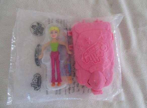 2007 McDonalds Happy Meals Polly Pocket playset - still sealed
