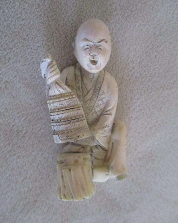 A batch of five small vintage bone/tusk, metal and ceramic Chinese collectables