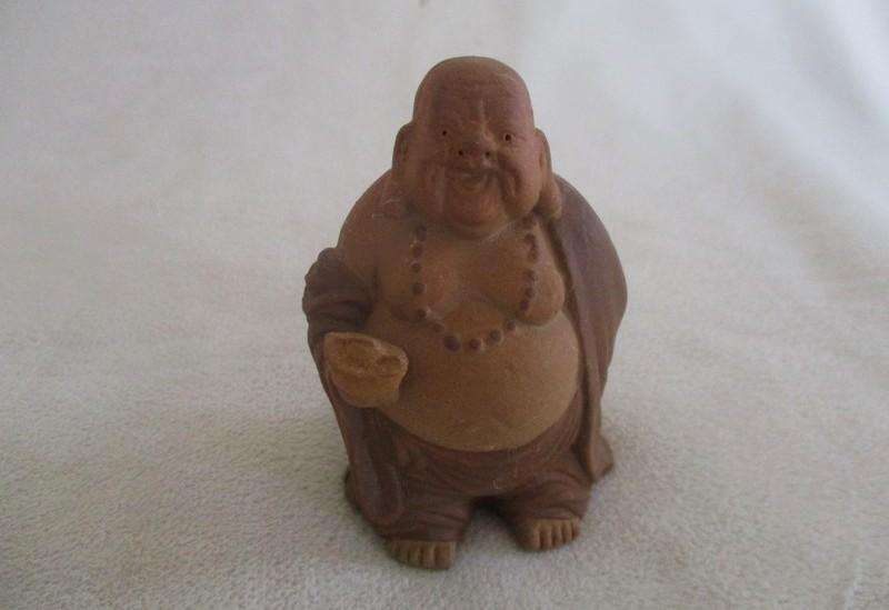 A batch of five small vintage bone/tusk, metal and ceramic Chinese collectables