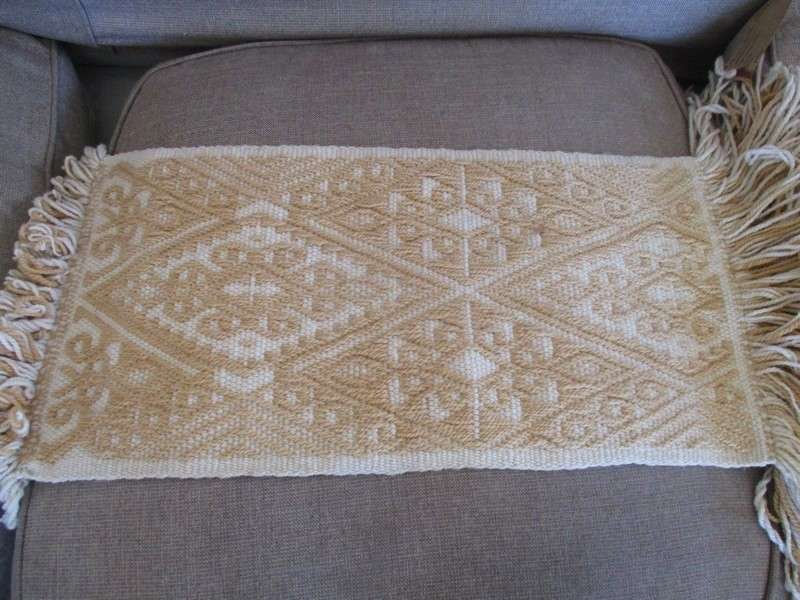 A special hand woven Mercado Artesanal, Peru wall hanging with certificate of authenticity