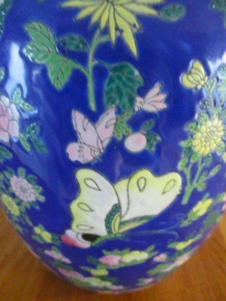 Huge, heavy Chinese Famille Verte jar with stunning butterfly and floral design - great condition