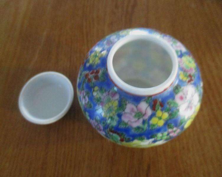 Two small exquisite vintage Chinese Famille Verte lidded ginger jars