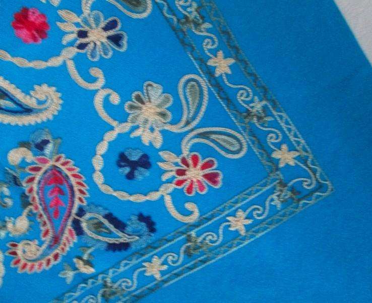 A special Cashmere shawl/throw - 100% Wool - beautifully embroidered and in "as new" condition