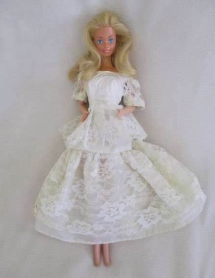 Vintage 1970's/80's Mattel Barbie doll made in the Philippines