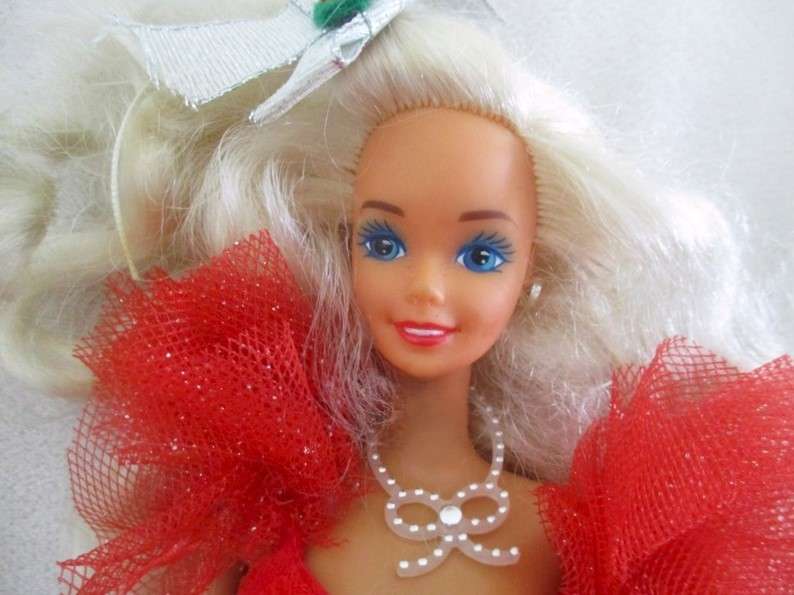 On the rare list - vintage 1988 first series Happy Holidays Mattel Barbie - Happy Holidays Christmas