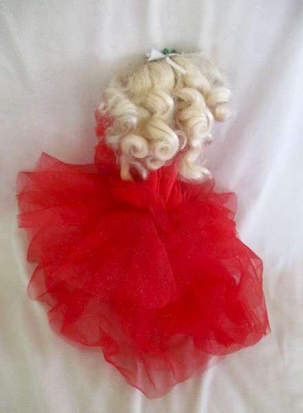 On the rare list - vintage 1988 first series Happy Holidays Mattel Barbie - Happy Holidays Christmas