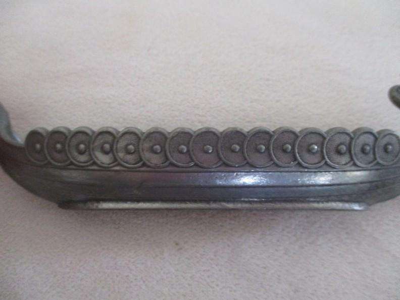 Highly collectable vintage Handstopt TPH Tinn, Norway pewter Viking ship open salt cellar