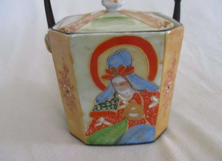 Vintage Japanese porcelain biscuit barrel