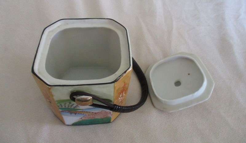 Vintage Japanese porcelain biscuit barrel