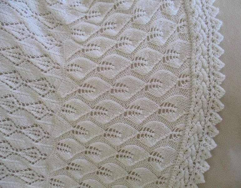 Beautiful hand crocheted wool blanket/throw
